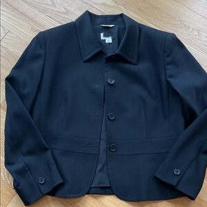 Talbots 98 % wool tailored blazer. Lined.